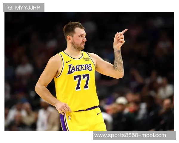 湖人官方庆祝东契奇加盟一周年特别纪念送上独家卢卡壁纸与球迷共享快乐时光